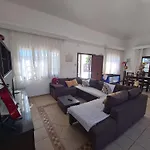 فيلة Carla